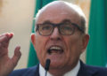 Citan a comparecer a Rudolph Giuliani, en proceso de juicio político contra Donald Trump