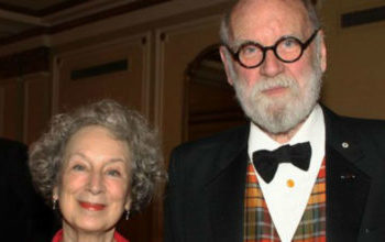 Murió el escritor Graeme Gibson, esposo de Margaret Atwood