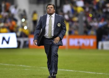 Giovani dos Santos requirió de 25 a 30 puntos de sutura