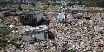 20 muertos por sismo de 6.5° en Indonesia