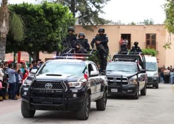Detienen en Villa De Reyes a presuntos delincuentes