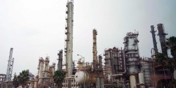 AMLO confirma aumento del  38 al 50% en la capacidad de las refinerías