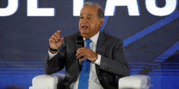 Carlos Slim compró más de ocho millones de acciones de Prisa