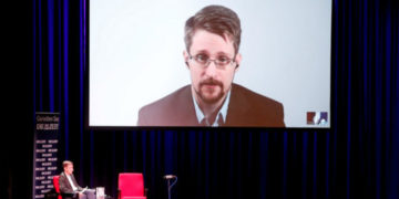 Snowden es demandado por EE.UU. tras publicar su libro sin enviarlo antes a la CIA y la NSA