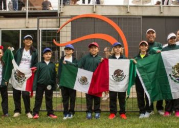 Mexicanos consiguen los primeros triunfos en el Mundial de tenis para niños en Croacia