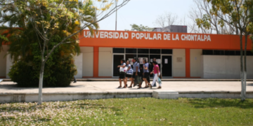 A la Universidad Popular de la Chontalpa le congelan cuentas por Estafa Maestra
