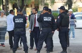 Informan sobre uso de vallas durante el Informe de Nava