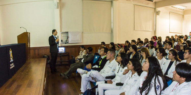 XIV Semana de Estomatología y Congreso Estudiantil
