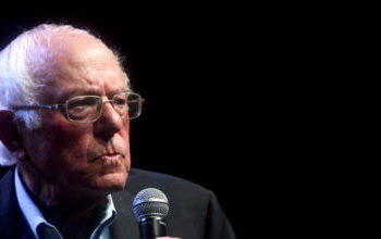 Bernie Sanders es hospitalizado por una arteria bloqueada