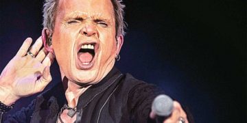 Billy Idol tiene explosivo debut en México