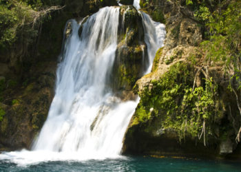 Se cerraran temporalmente cascadas de El Naranjo y Tamasopo, por aumento de caudal