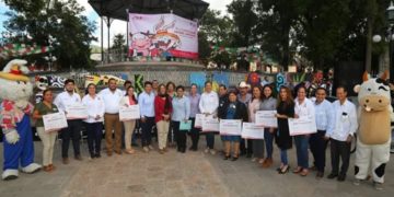 Presidenta del DIF de gira por Ciudad del Maíz