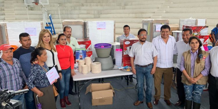 DIF Estatal promueve alimentación sana en Tamazunchale