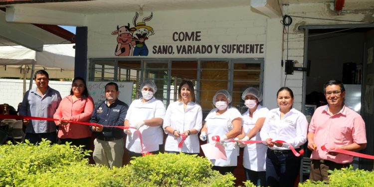 Inauguran un desayunador en Cerritos