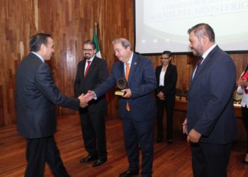 Se lleva a cabo la 2a conmemoración del día del Agente del Ministerio Público