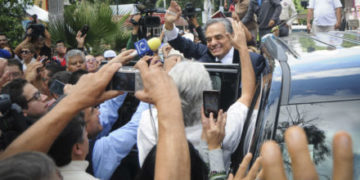 Pretenden que el cuerpo de José José se quede en México