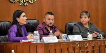 Comparece Erika Velázquez la Directora General del Instituto de las Mujeres del Estado