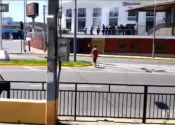 Carabineros disparan a un hombre tras protestas en Chile