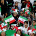 #VIDEO Por primera vez en 40 años, mujeres asisten a un partido oficial en Irán