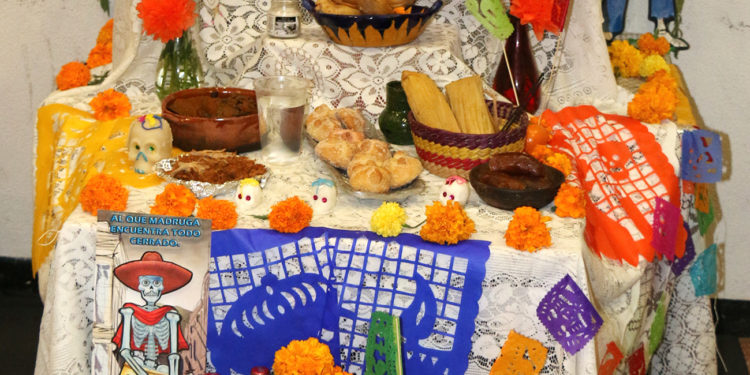 Proyectan actividades culturales y deportivas en La Pila por Día de Muertos