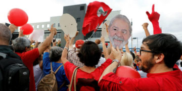 Recibe Lula da Silva premio de derechos humanos