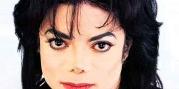 “Una persona perturbadora” así catalogo Elton John a Michael Jackson