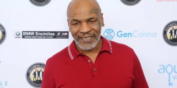 Se suma Mike Tyson a serie de youtube de artes marciales mixtas