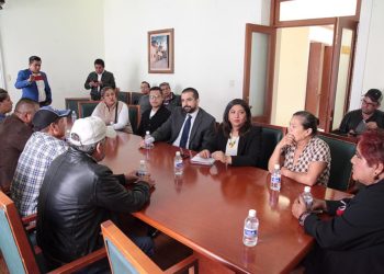 Reunión de Habitantes de Villa de Zaragoza con diputados