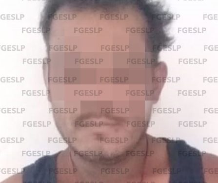 Detienen a  sujeto por probable robo de vehículo