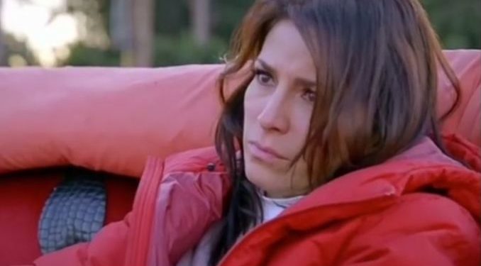 Alessandra Rosaldo llora durante reality show