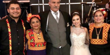 #VIDEO José Manuel Mireles y joven de 21 años se casan