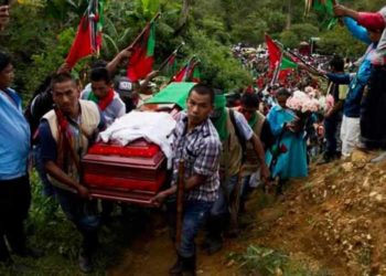 Indígenas y exguerrilleros colombianos son blancos de la violencia