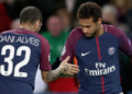 Invitaron a Neymar a dejar actitudes infantiles