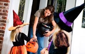 Halloween es día de limitaciones para pedófilos en EU