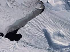Detectan grietas en glaciares de la Antártida