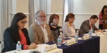 Tres liberados más en el caso Ayotzinapa: Encinas