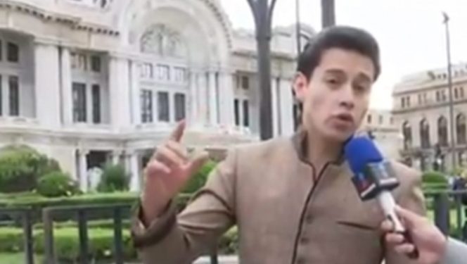 Van llegando fans de José José al Palacio de Bellas Artes