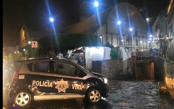 Fuertes lluvias provocan cancelación del Cervantino
