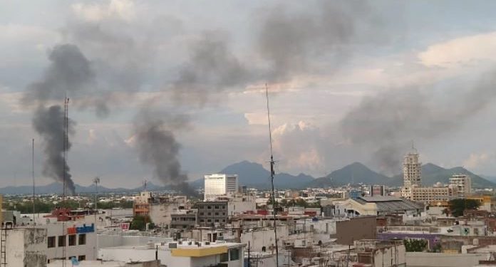 #VIDEO Confirman fuga de reos en penal de Aguaruto en Culiacán