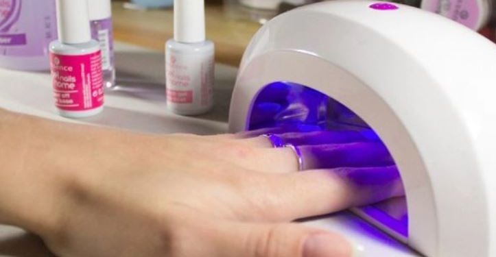 Provoca cáncer el uso continuo de gelish en las uñas: IMSS