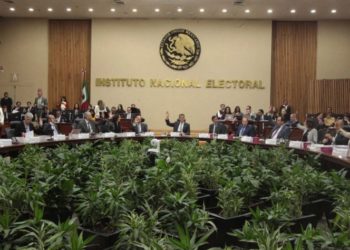 INE trabaja para hacer realidad el voto electrónico en 2021