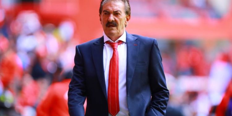 ‘No es competitiva la liga de naciones de Concacaf, no sirve’: La Volpe