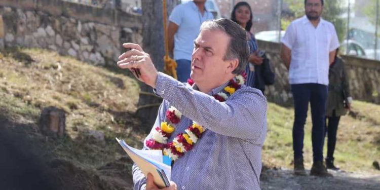 AMLO y Trump acordaron iniciar estrategia contra tráfico de armas: Ebrard