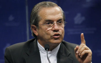 Lo típico de una dictadura es Lenín Moreno: excanciller de Ecuador en México