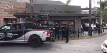 Asaltan a mano armada el Starbucks de Lomas