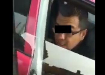 Cachan a taxista teniendo sexo en la calle