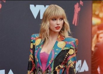 Cantante vuelve a tribunales por supuesto plagio de canción