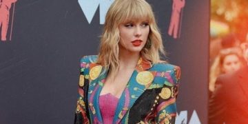 Cantante vuelve a tribunales por supuesto plagio de canción