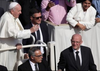 Dimite el jefe de seguridad del Papa por filtración confidencial