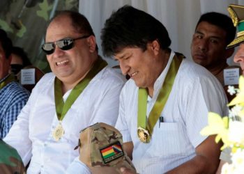 Argentina confirma solicitud de resguardo a dos funcionarios de Evo Morales